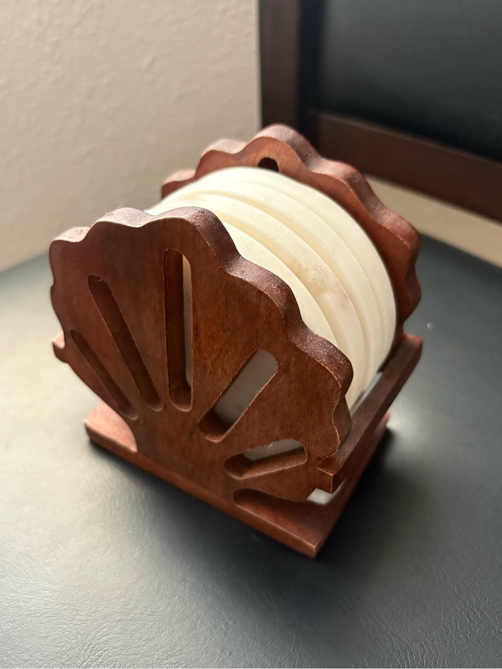 Wooden Shell Coaster Set with Cream White MarbleCoasters